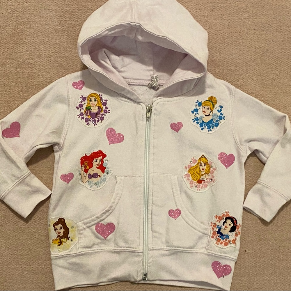 *RARE* Tee-Hee Girls Disney Princess Sweatshirt - Size 2